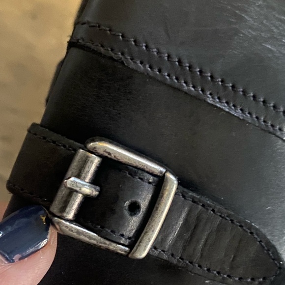 Frye Women's Black Tall Riding Leather Boots Size 8 - Picture 4 of 9